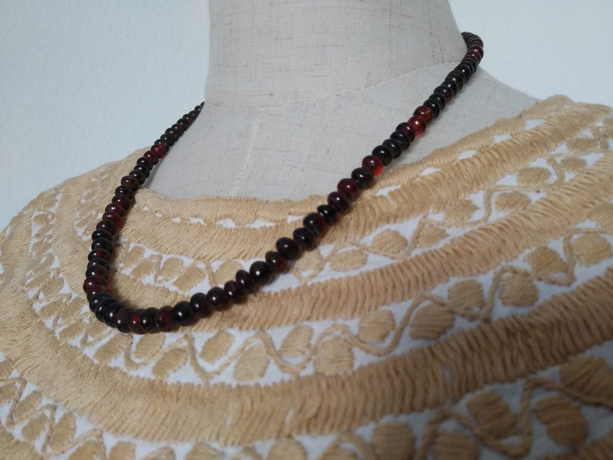 Collar y par de aretes de ámbar rojo - Imagen 6
