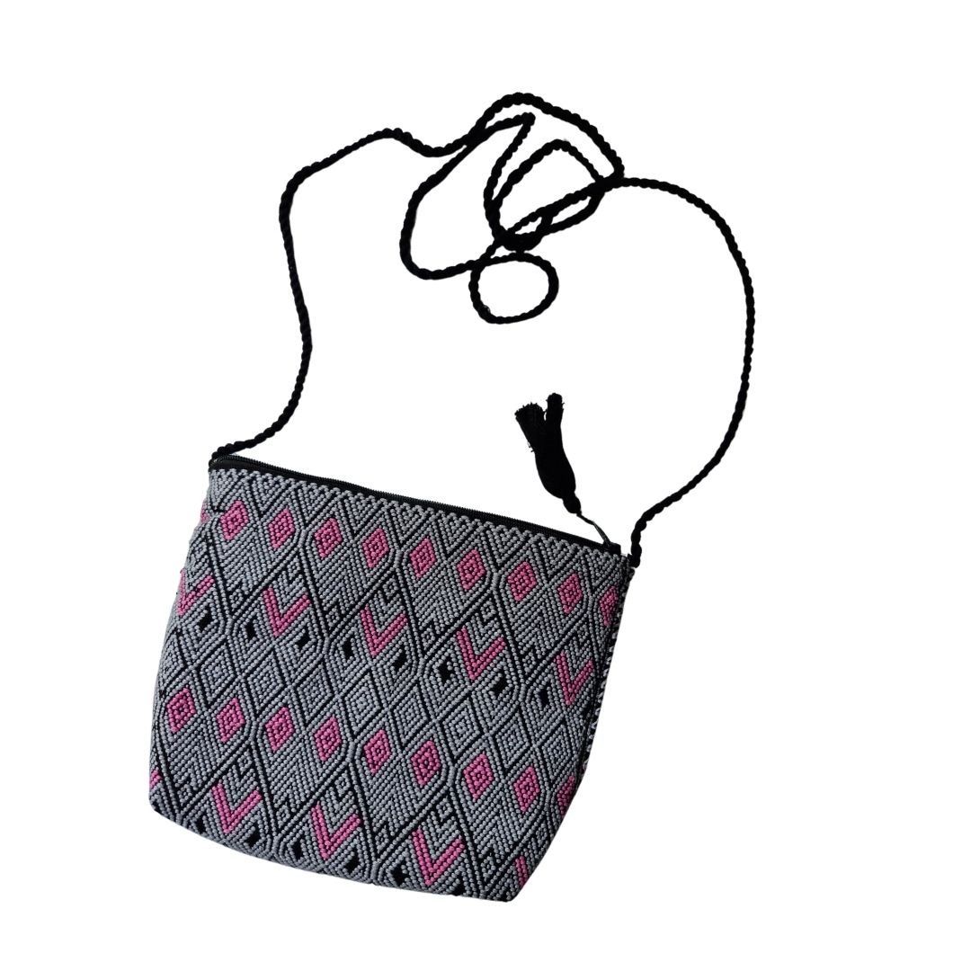 Bolsa Cosmetiquera bordada