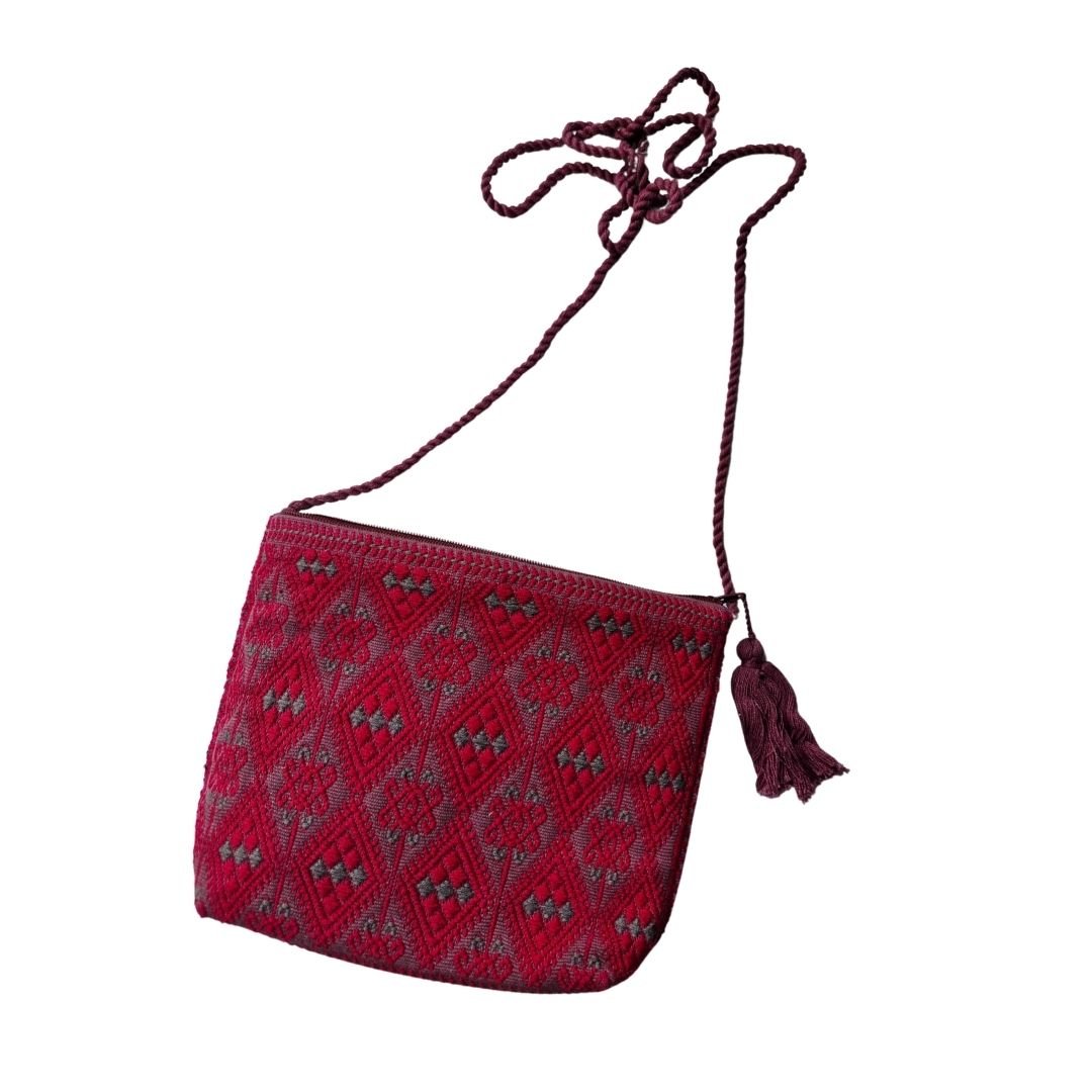 Bolsa Cosmetiquera bordada