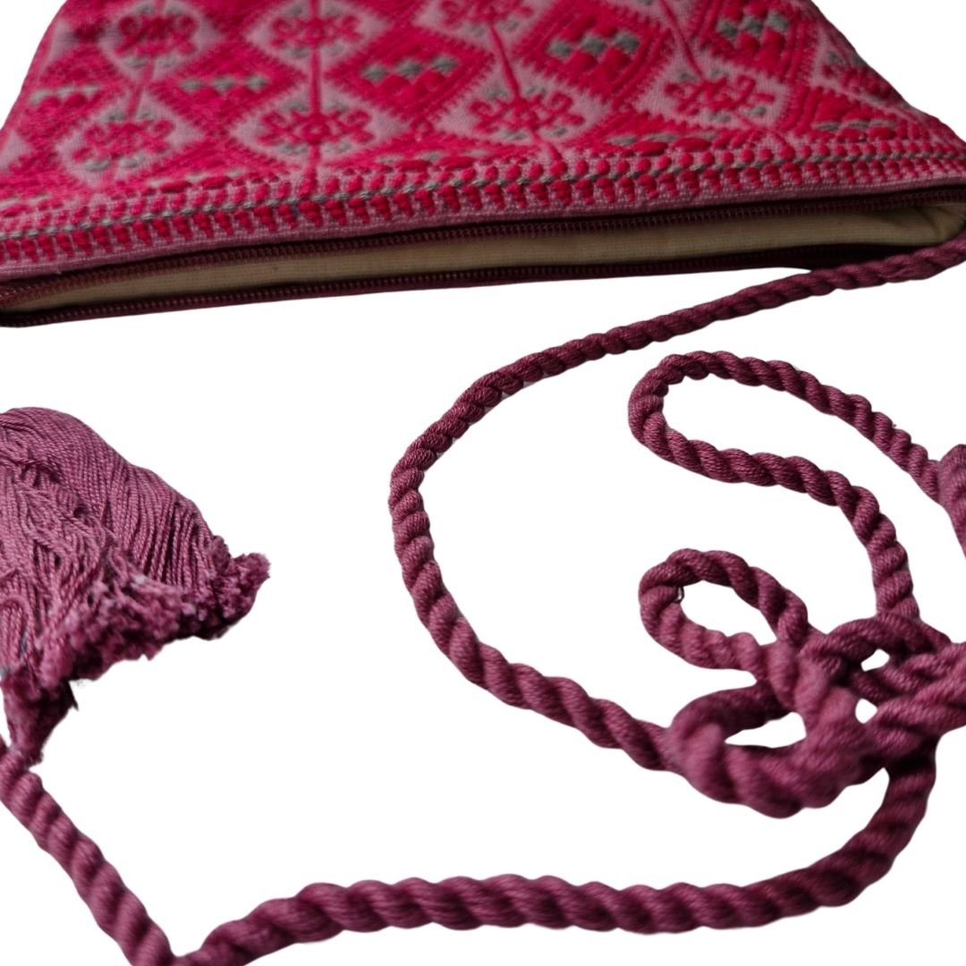 Bolsa Cosmetiquera bordada - Imagen 4