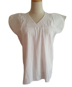Blusa bordada a mano manga corta totalmente blanca. Talla 32-34 (Mediana)