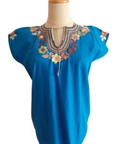 Blusa bordada a mano manga corta. Talla 32-34 (Mediana)