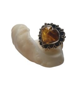 Alternative view of Anillo de ámbar forma corazón ajustable