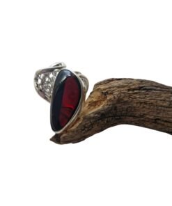Anillo de gota ámbar rojo oscuro ajustable